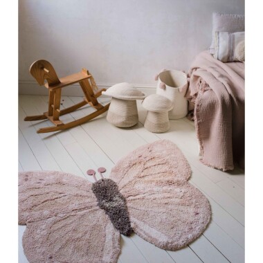 Ręcznie robiony bawełniany dywan w kształcie motyla z czułkami, w odcieniach różu